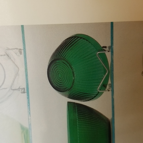 Federal Pink Depression Ribbed Mixing Bowls - Picture 12 of 14